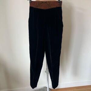 Byblos Vintage Italian Black Velvet Brown Paisley Print Waist Pants EUC IT38 US4
